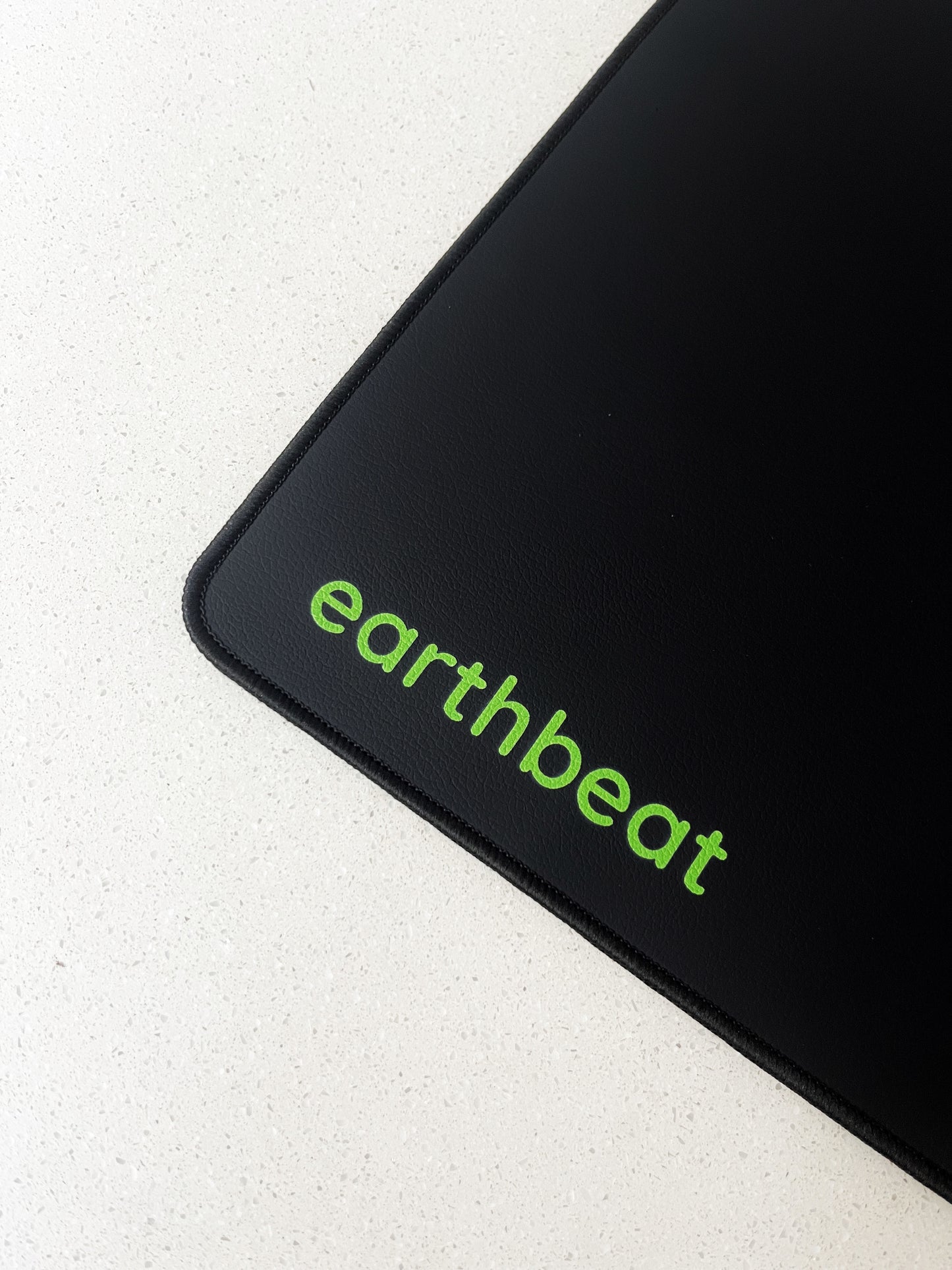 earthbeat Earthing Mousepad